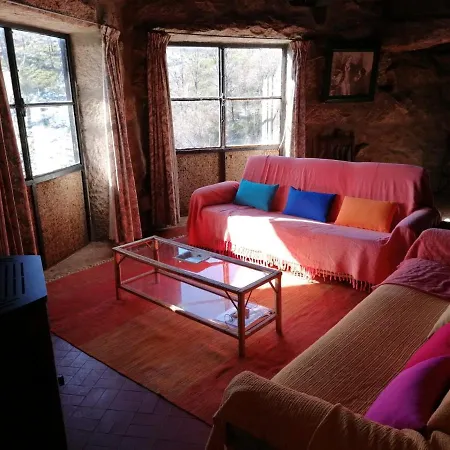 Salto Do Lobo - Montain With Private River Pansiyon Penhas da Saúde