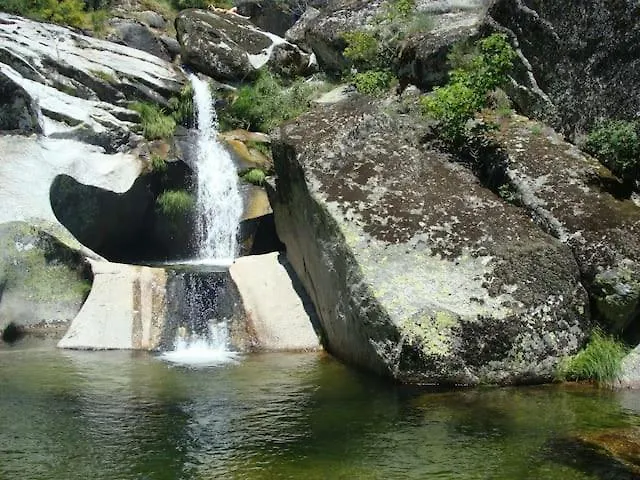 Salto Do Lobo - Montain With Private River * Penhas da Saúde
